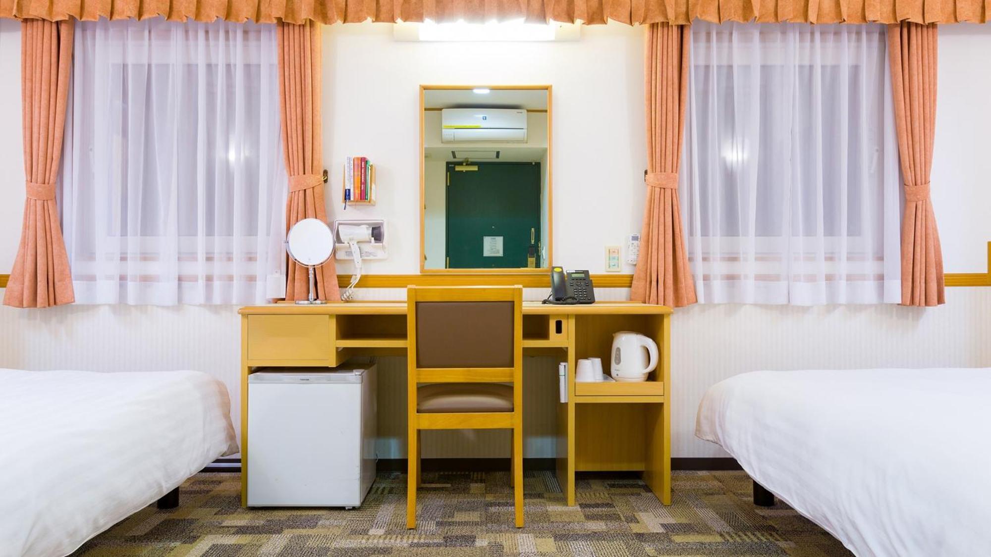 Toyoko Inn Nihombashi Bakurocho Tokyo Phòng bức ảnh